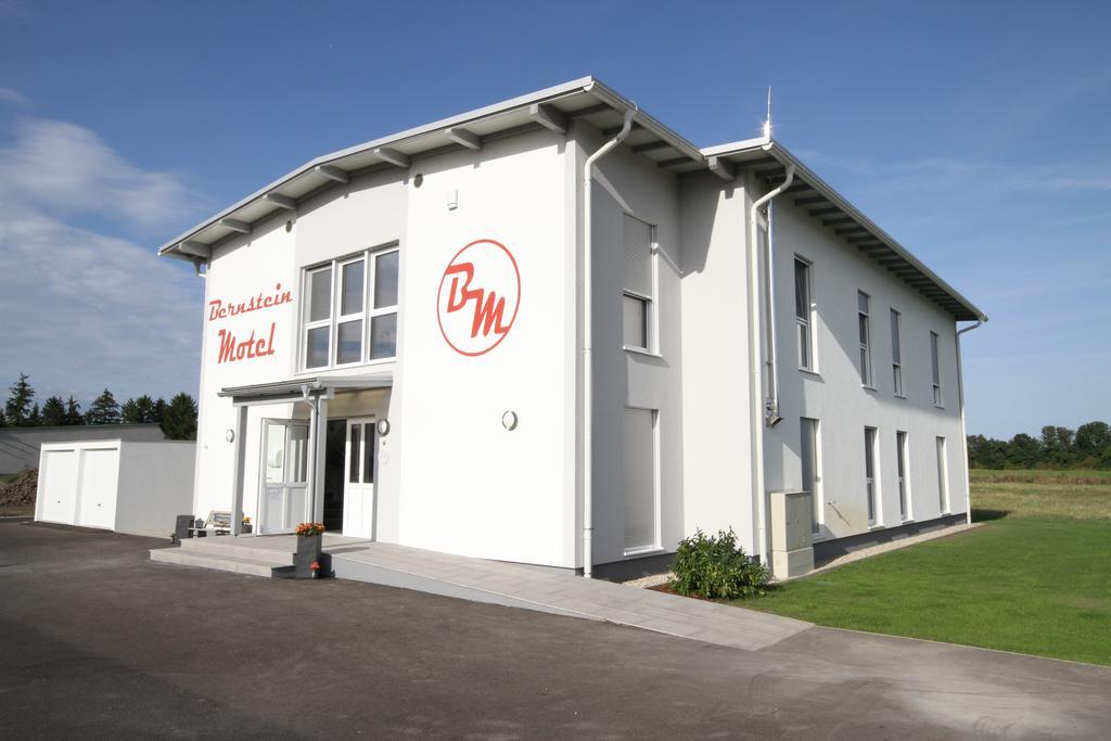 Bernstein-Motel Marchegg Eksteriør billede