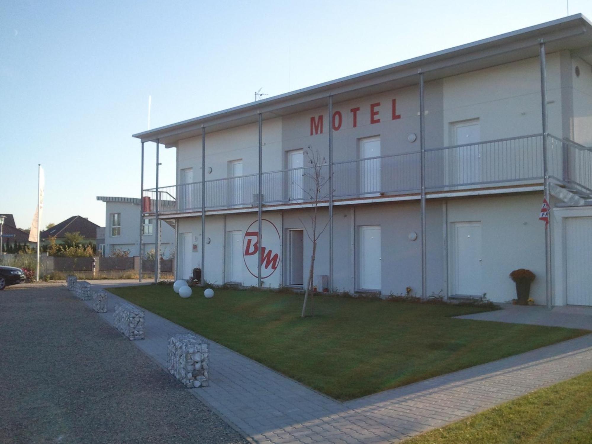 Bernstein-Motel Marchegg Eksteriør billede